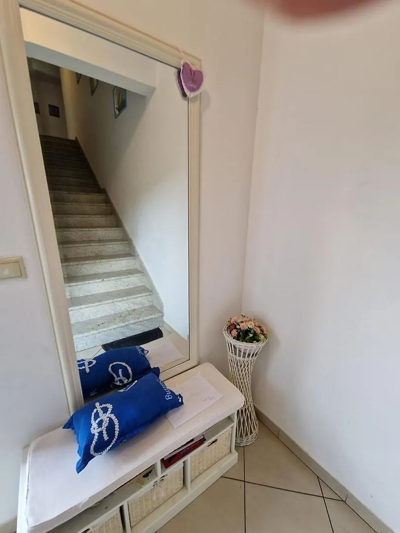 B&B Pikolo Sveti Filip i Jakov Πανσιόν