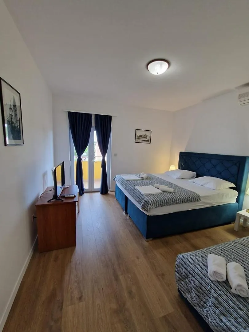 B&B Pikolo Sveti Filip i Jakov